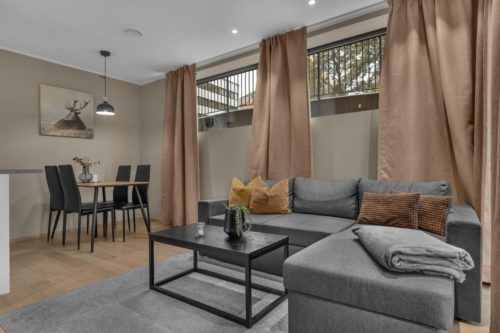 King'S Park Apartment Тромсьо Екстериор снимка